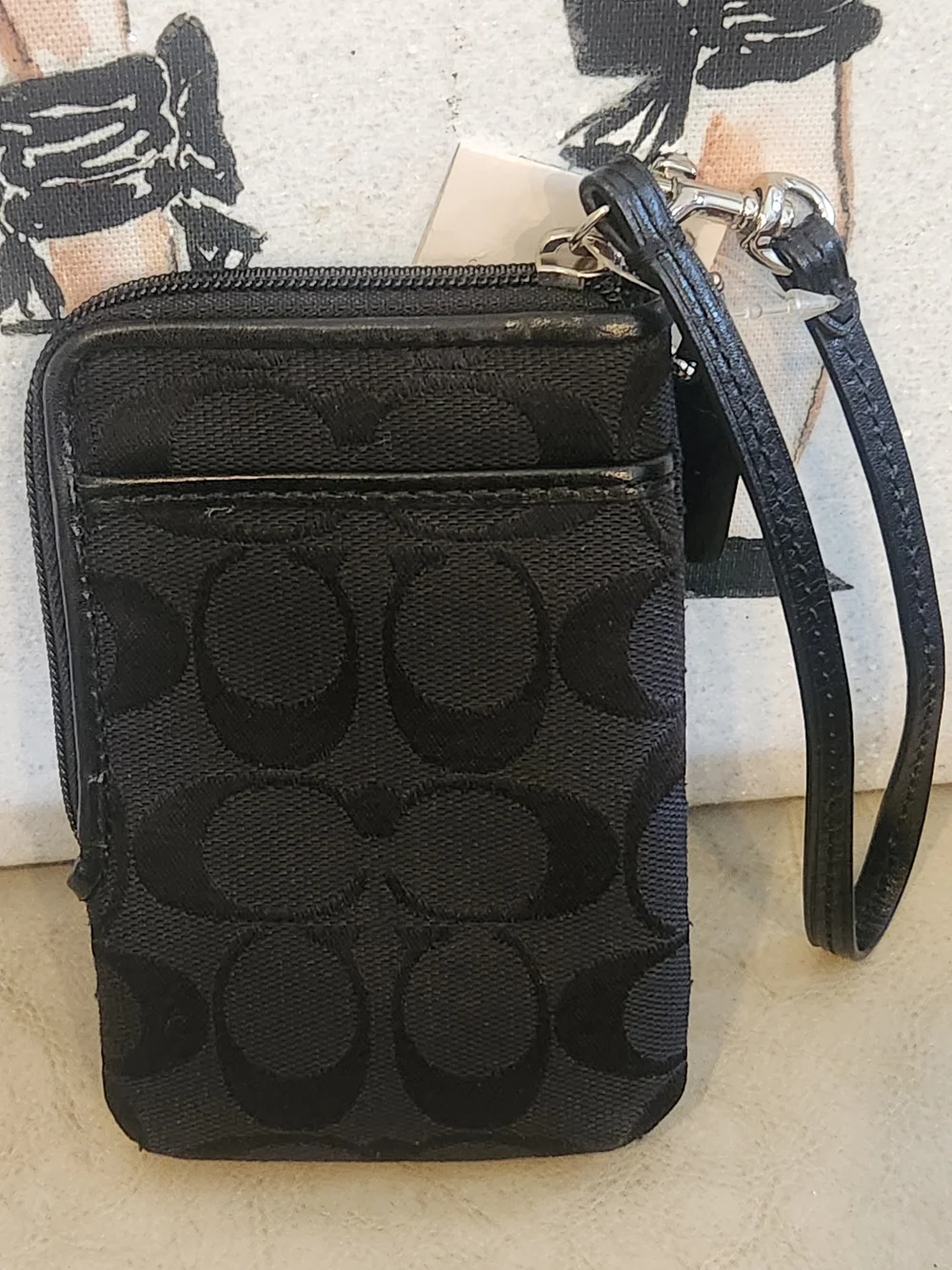 Coach Black Signature EAST/WEST Jacquard Wristlet with Hang Tag NWT - Picture 8 of 12
